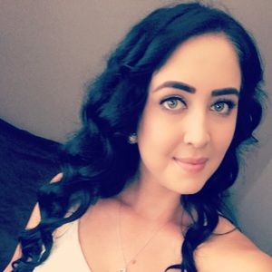 Meet your Posher, Sabrina